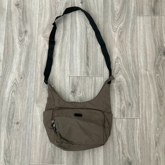 Baggallini Crossbody Purse Adjustable Shoulder Strap Brown Nylon Travel - Picture 1 of 10